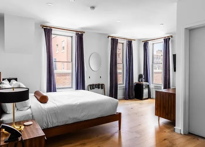 Canal View, Dtwn Bangor, Steps To Great Restaurants, Room # 210